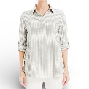 Max Studio Button Up Top